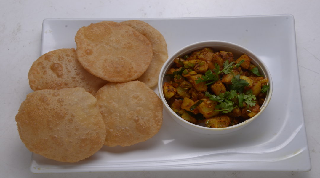 Aloo Puris