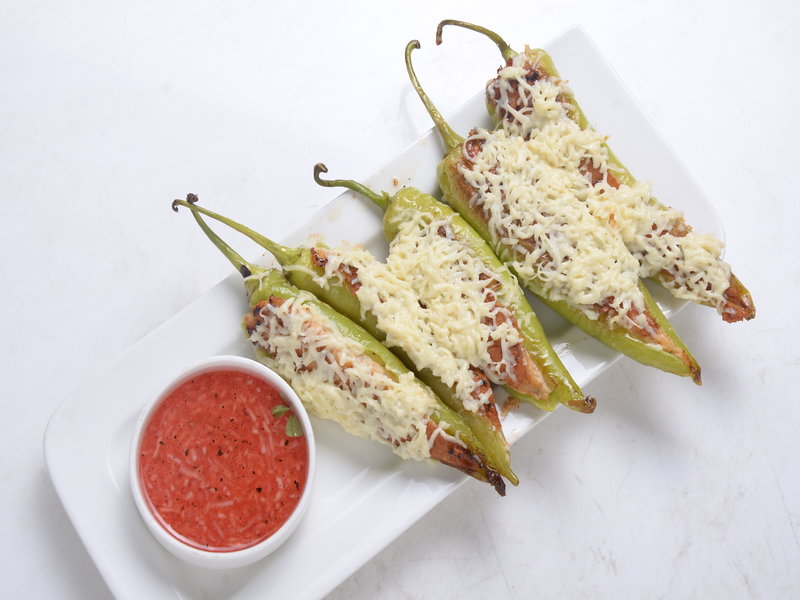 Banana Peppers Stuffed With Chicken